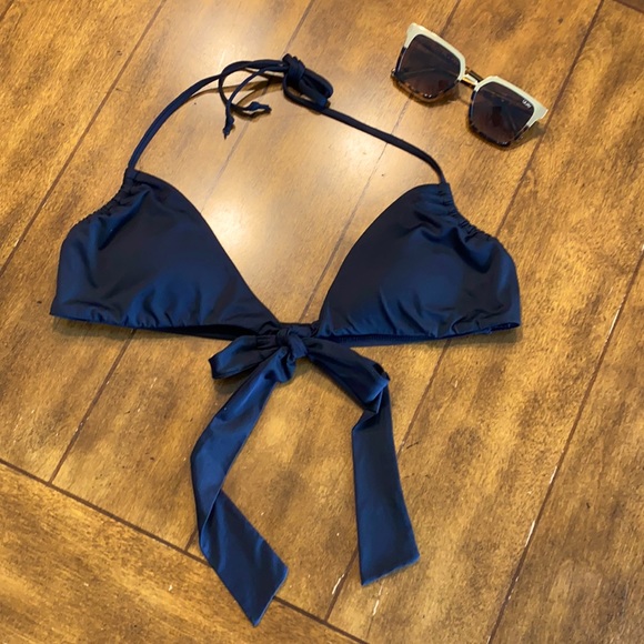 Roxy Other - Roxy reverse triangle tie front bikini top🖤